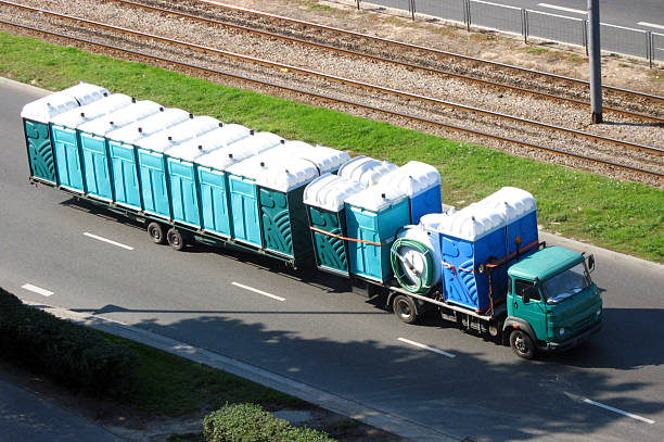 Best Portable restroom trailer rental  in Flora, IL